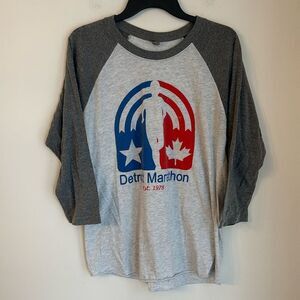 Detroit Marathon Unisex Raglan gray t-shirt size medium running international!